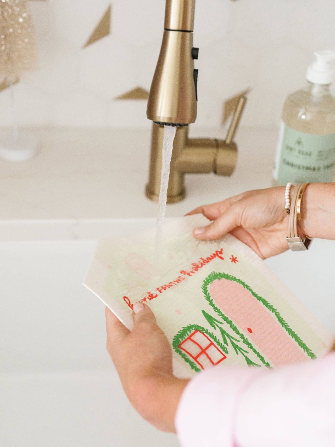 Home for the Holidays Swedish Dishcloth