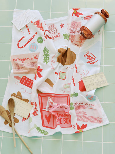 Heirloom Recipes Holiday Flour Sack Towel