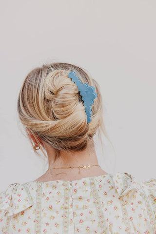 KAXI Scalloped Midi Hold Everything Claw