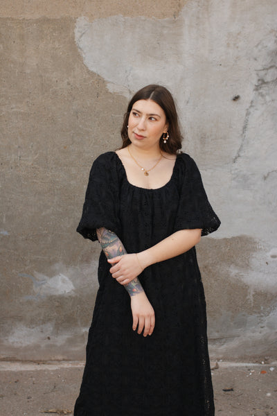 Lillian Lace Puff Sleeve Midi Dress | Black
