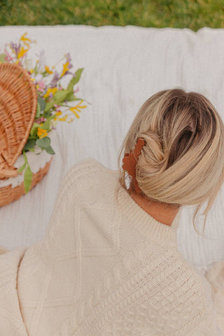 KAXI Scalloped Midi Hold Everything Claw