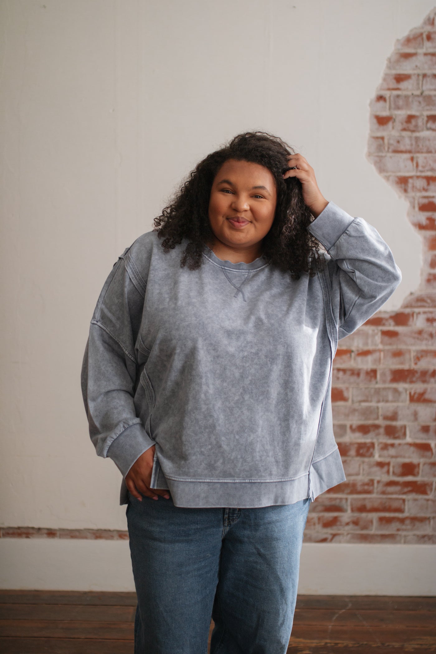 Jessie Everyday Crewneck