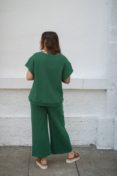 Sammie Textured Everyday Set