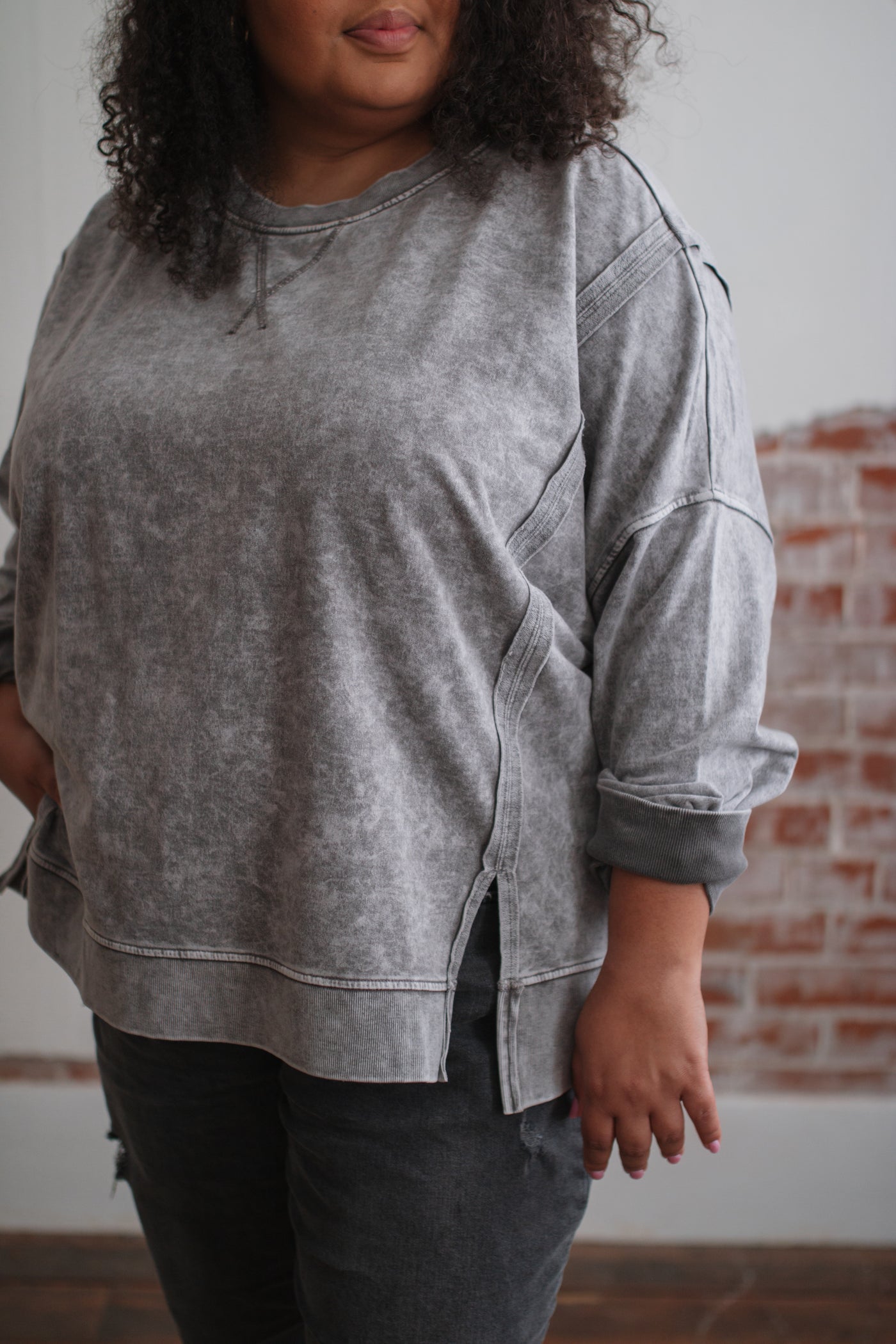 Jessie Everyday Crewneck