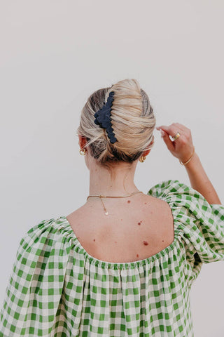 KAXI Scalloped Midi Hold Everything Claw