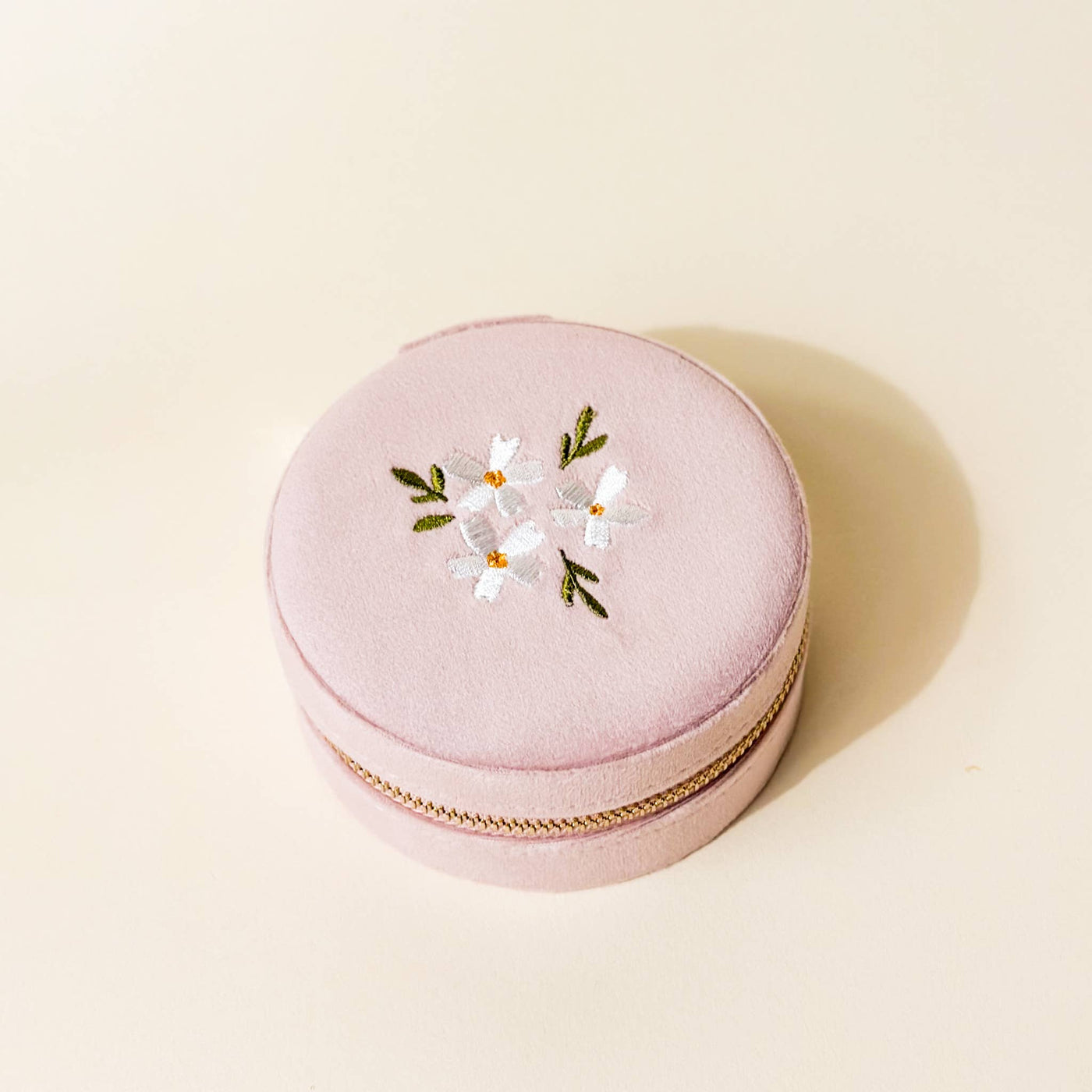 Round Velvet Jewelry Case | Floral Blush