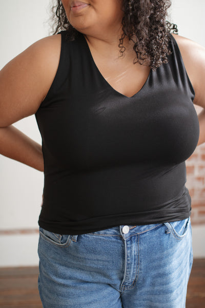 Essential Basics Full Length V-Neck Tank | Black