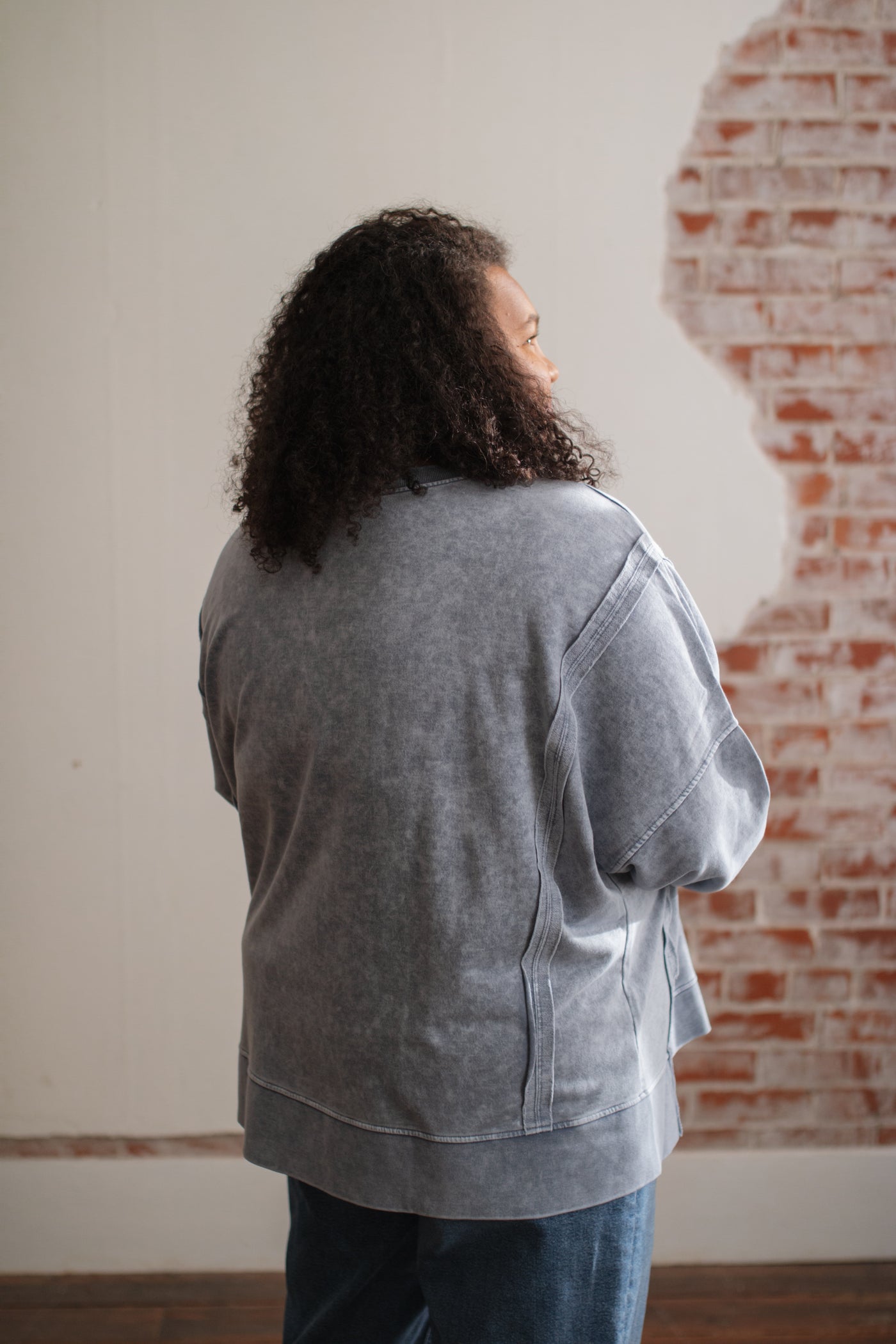 Jessie Everyday Crewneck
