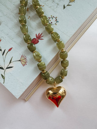 Meadow Chunky Heart Beaded Necklace