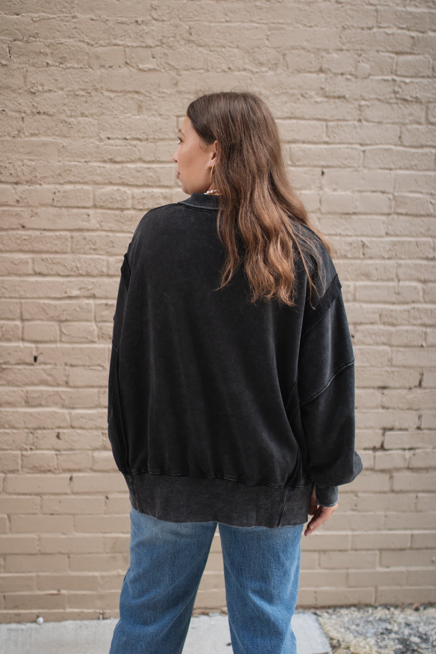 Meena Mineral Washed Oversized Pullover Sweatshirt
