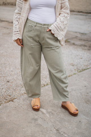 Sadie Vintage Washed Barrel Jeans
