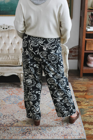 Teagan Floral Barrel Pant