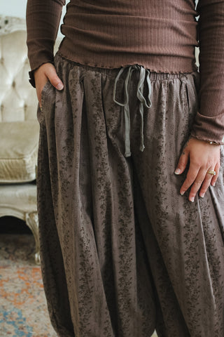 Rowan Floral Drawstring Balloon Pant