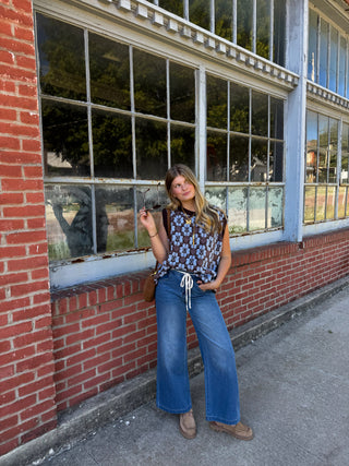 Maren Floral Knit Sweater Vest