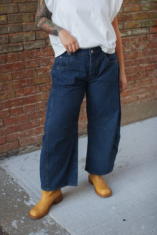 Rhea Stripped Barrel Leg Jeans