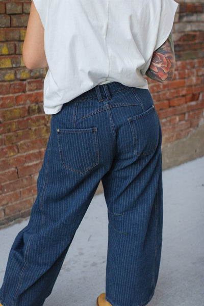 Rhea Stripped Barrel Leg Jeans