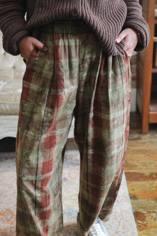 Beni Plaid Pull On Pants
