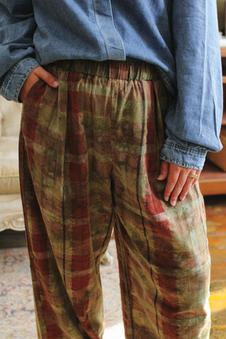 Beni Plaid Pull On Pants
