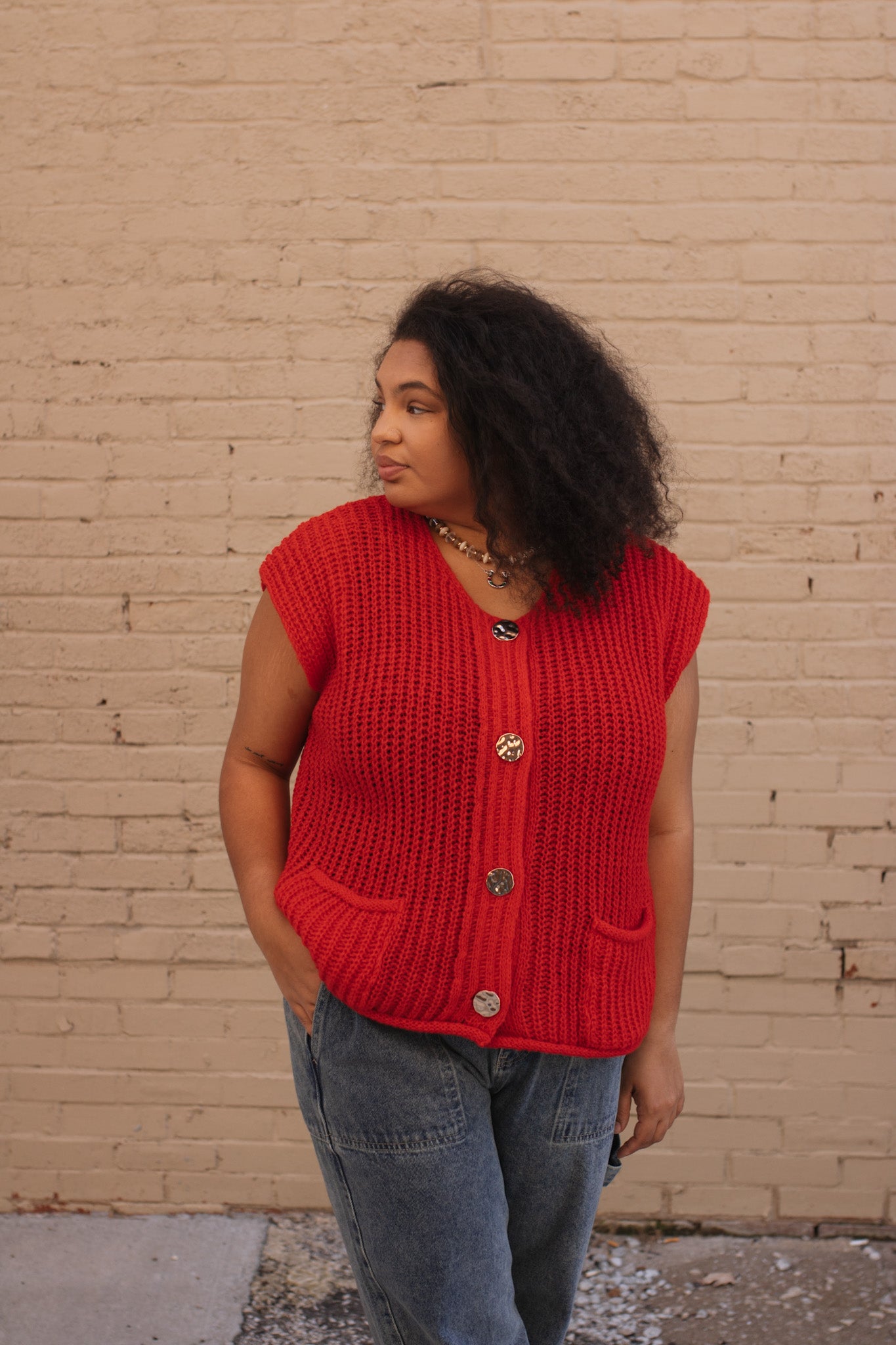 Tess Knit Vest - Cherry