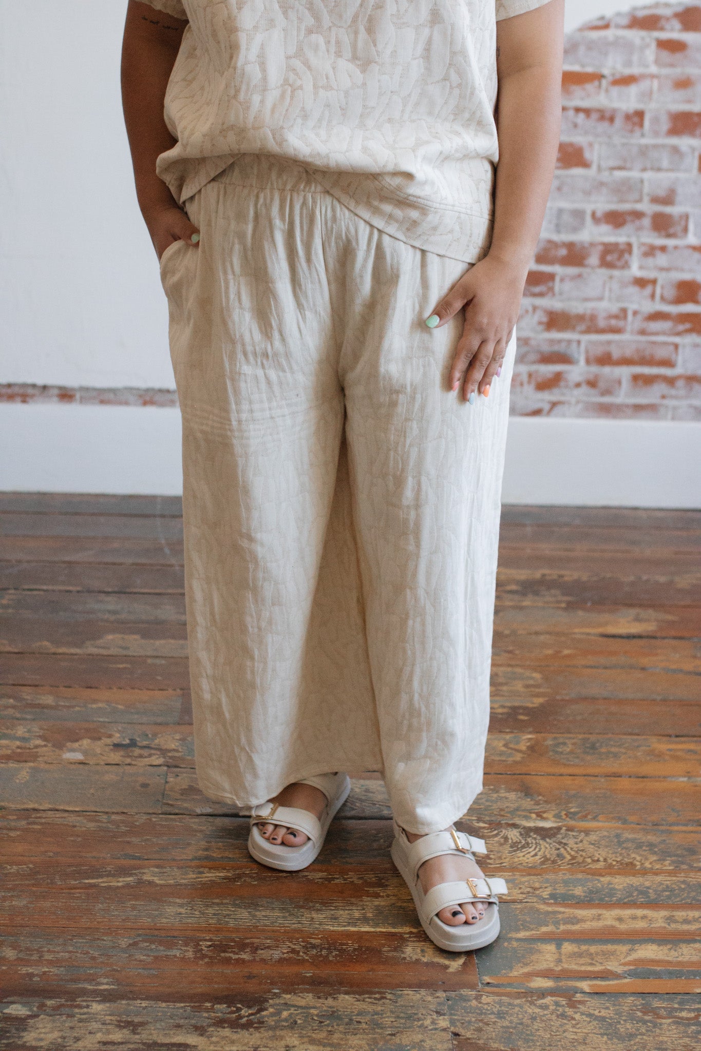 Joselyn Jacquard Linen Set