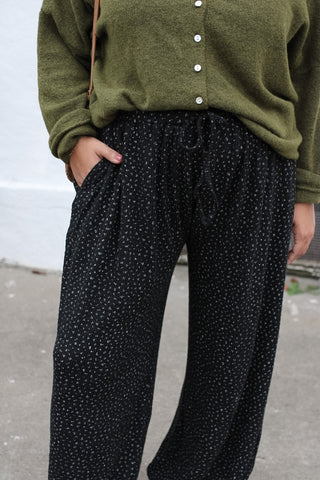 Raegan Micro Floral Ribbed Knit Joggers