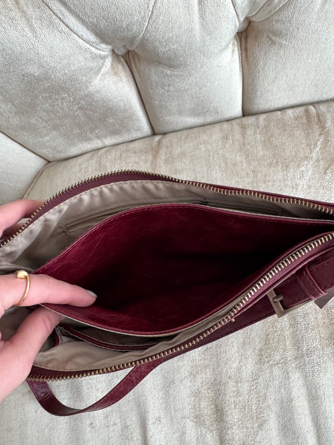 Eve Trapeze Shoulder Bag