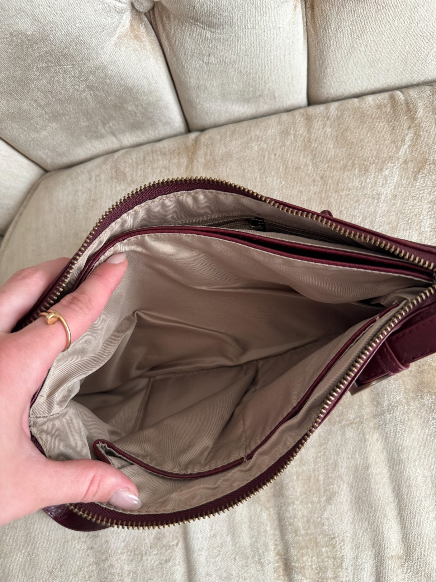 Eve Trapeze Shoulder Bag