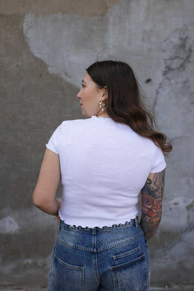 Addison Lettuce Trim Cropped Tee