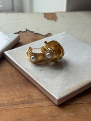 Natalia Chunky Pearl Hoops