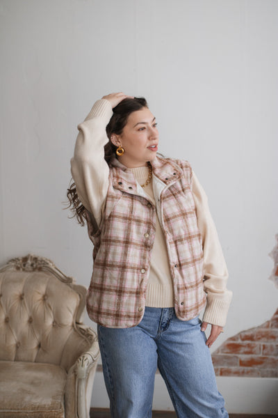 Emery Snap Button High Neck Vest | Blush