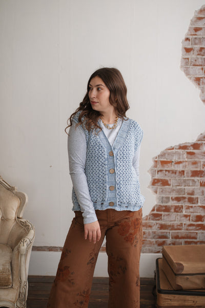 Lila Vintage Washed Knit Sweater Vest