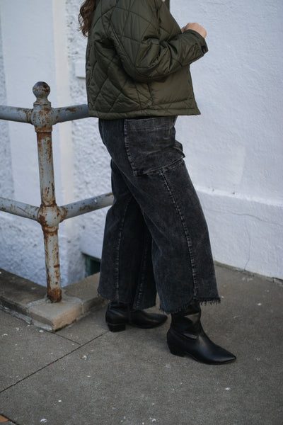 Kara Corduroy Wide Leg Pants | Black