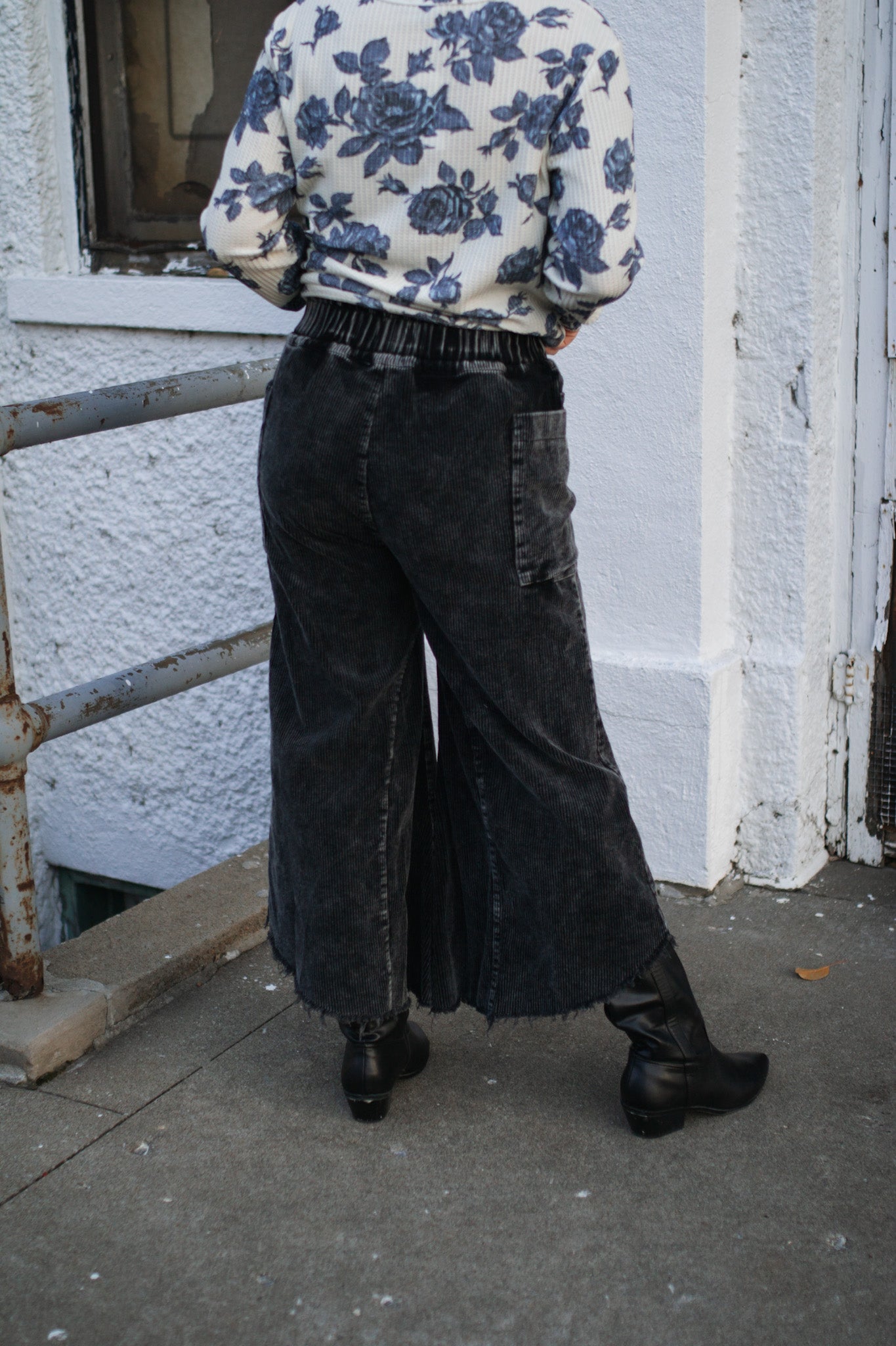 Kara Corduroy Wide Leg Pants | Black