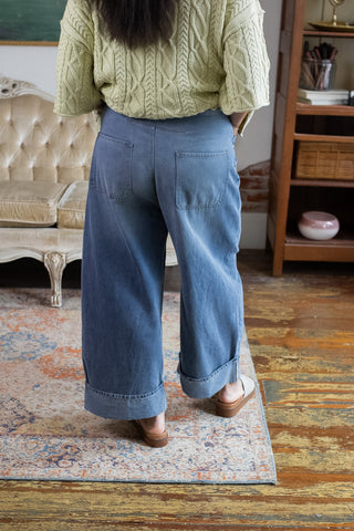 Holland Cuffed Wide Leg Barrel Jeans