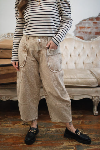 Willa Vintage Washed Floral Barrel Jeans