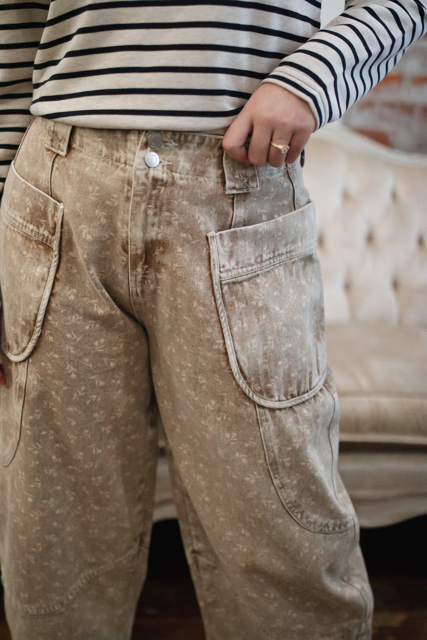 Willa Vintage Washed Floral Barrel Jeans