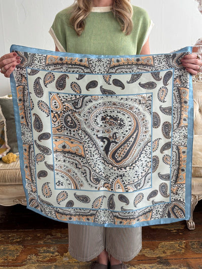 28" Wallpaper Floral Scarf | Cerulean