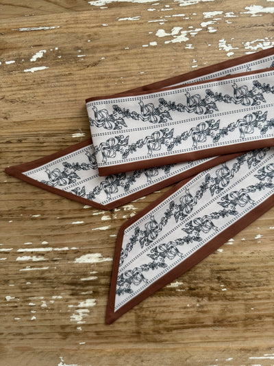 Classic Twilly Scarf | Bows
