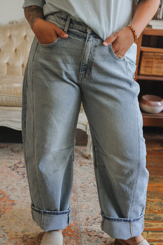Mila Long Barrel Jeans