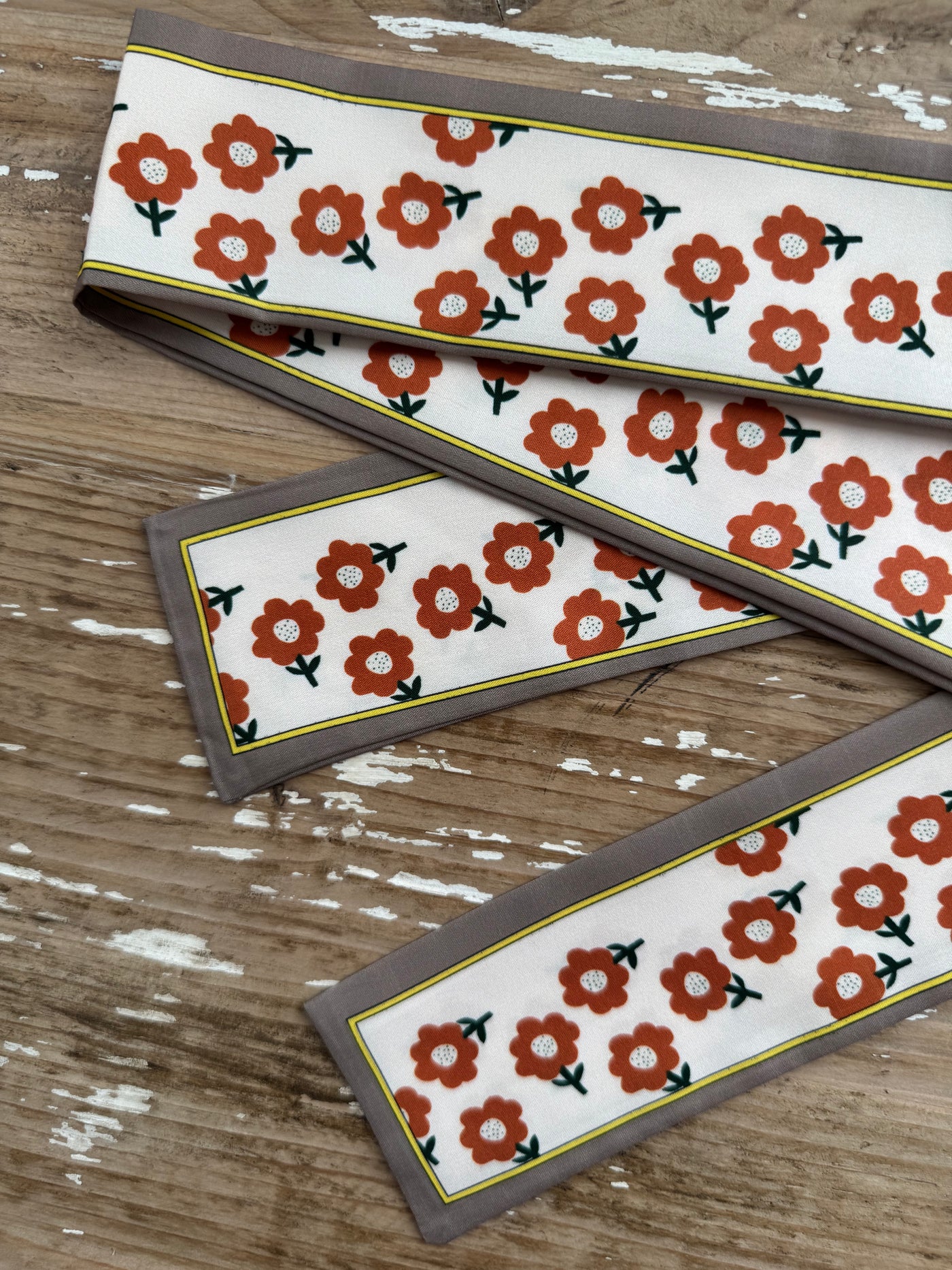 Classic Twilly Scarf | Vintage Floral