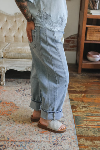 Mila Long Barrel Jeans