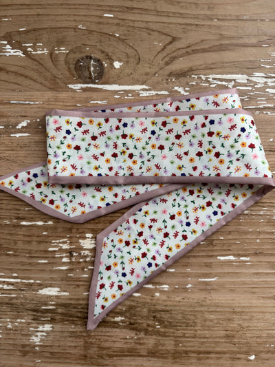 Classic Twilly Scarf | Tiny Floral