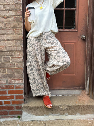 Ivy Floral Cargo Pants