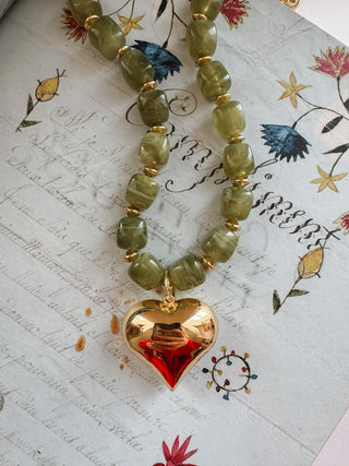 Meadow Chunky Heart Beaded Necklace