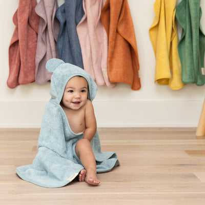 Hooded Towel + Wash Mitt Set | Fog