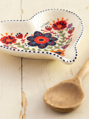 Live Happy Heart Ceramic Spoon Rest