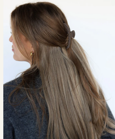 KAXI Midi Hold Everything Claw | Shiny Dark Gray