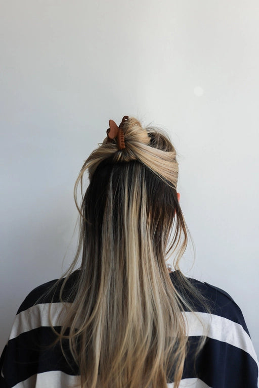 KAXI Wavy Mini Hold Everything Claw