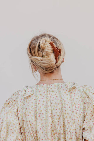 KAXI Scalloped Midi Hold Everything Claw