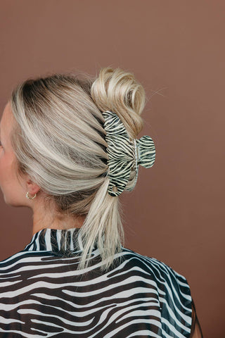 KAXI House of Her | Zebra Claw